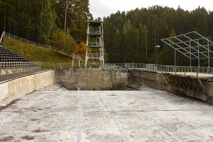 Ahveniston maauimala ennen kunnostusta